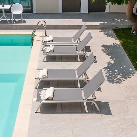 Epavli Boutique Hotel