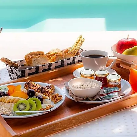ホテル Epavli Boutique Luxury 4*