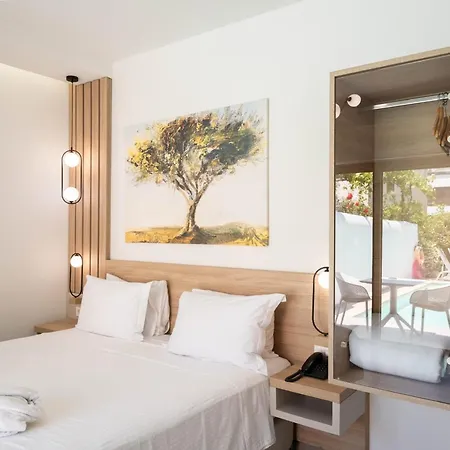 Epavli Boutique Luxury ホテル 4*