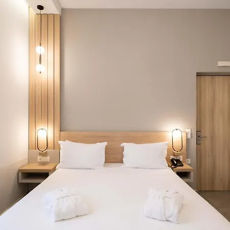 ホテル Epavli Boutique Luxury 4*