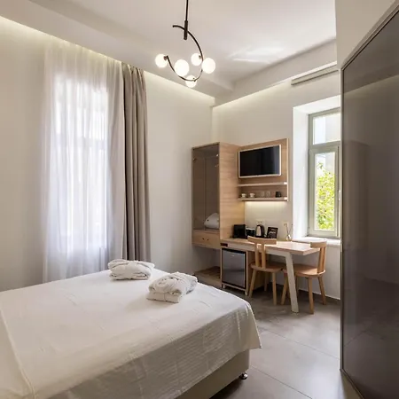 Epavli Boutique Luxury