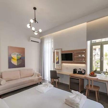 Epavli Boutique Luxury 4* ハニア
