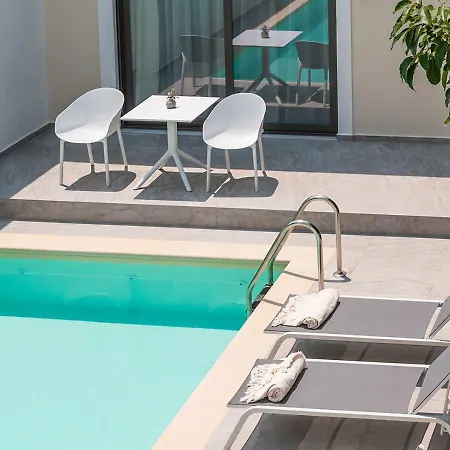 ホテル Epavli Boutique Luxury 4*