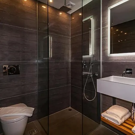 Epavli Boutique 4*