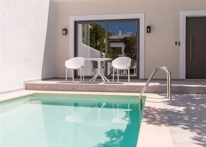 Epavli Boutique Hotel