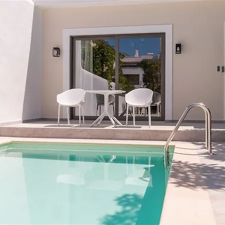 Epavli Boutique Hotel