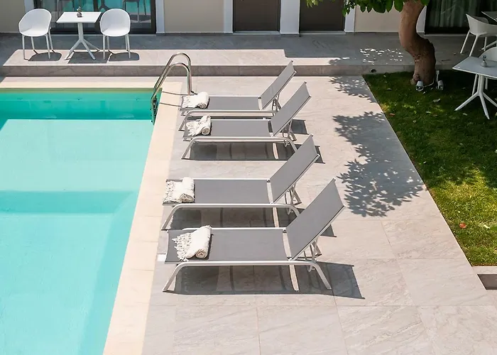 Epavli Boutique Hotel